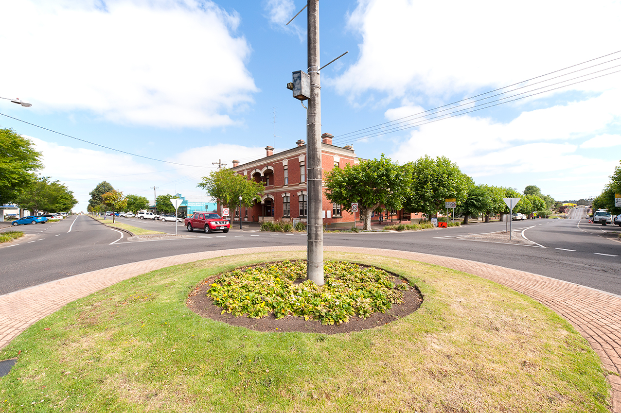 Cobden Streetscape tile