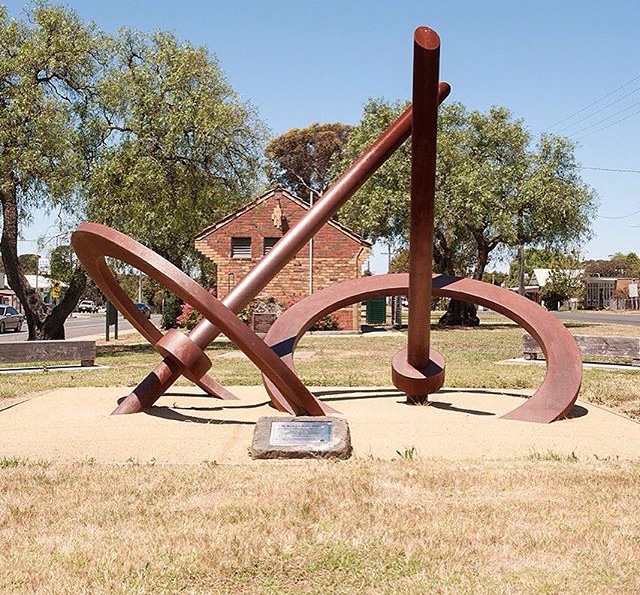 Lismore sculpture: Artist, Jonathan Leahey (photo: Stephen D'Arcy)